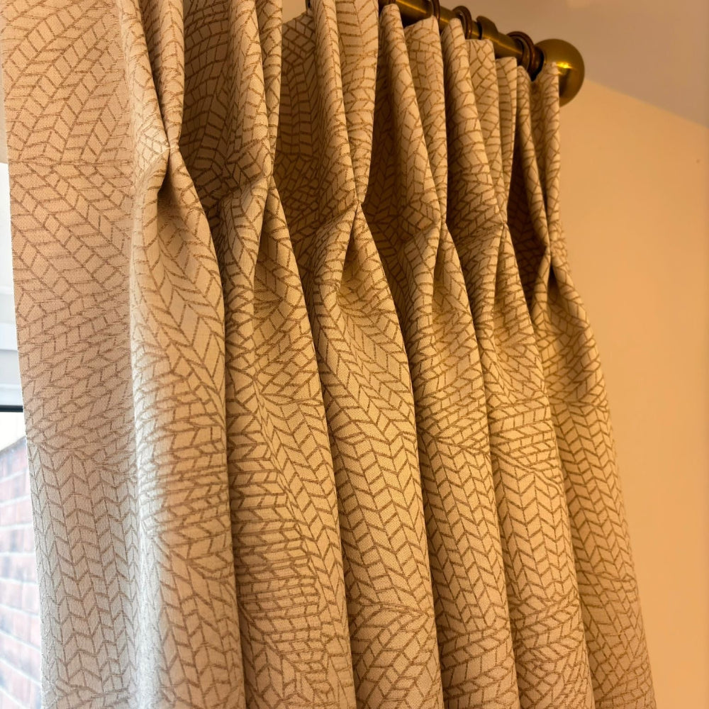 Understanding Curtain Headings – Pleats, Wave, and Pencil Pleat