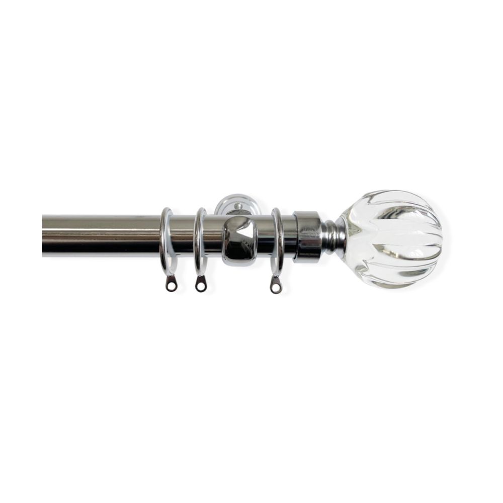 Curtain Poles & Tracking Systems – Traditional and Motorised Options